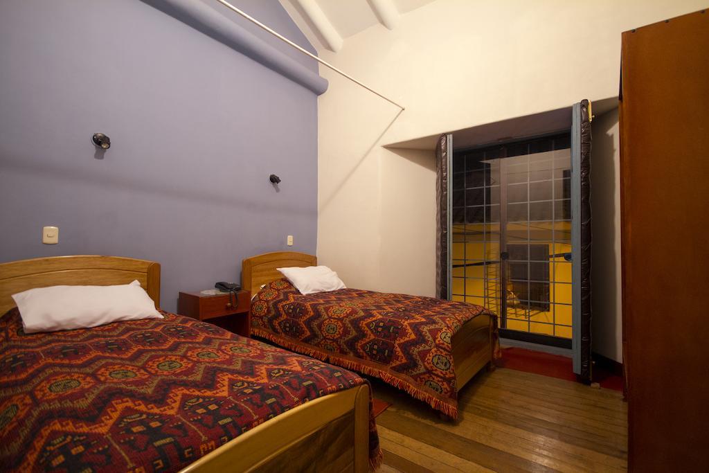 Hostal Suecia I Cuzco Szoba fotó